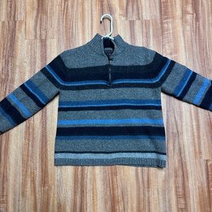 Striped sweater with zipper